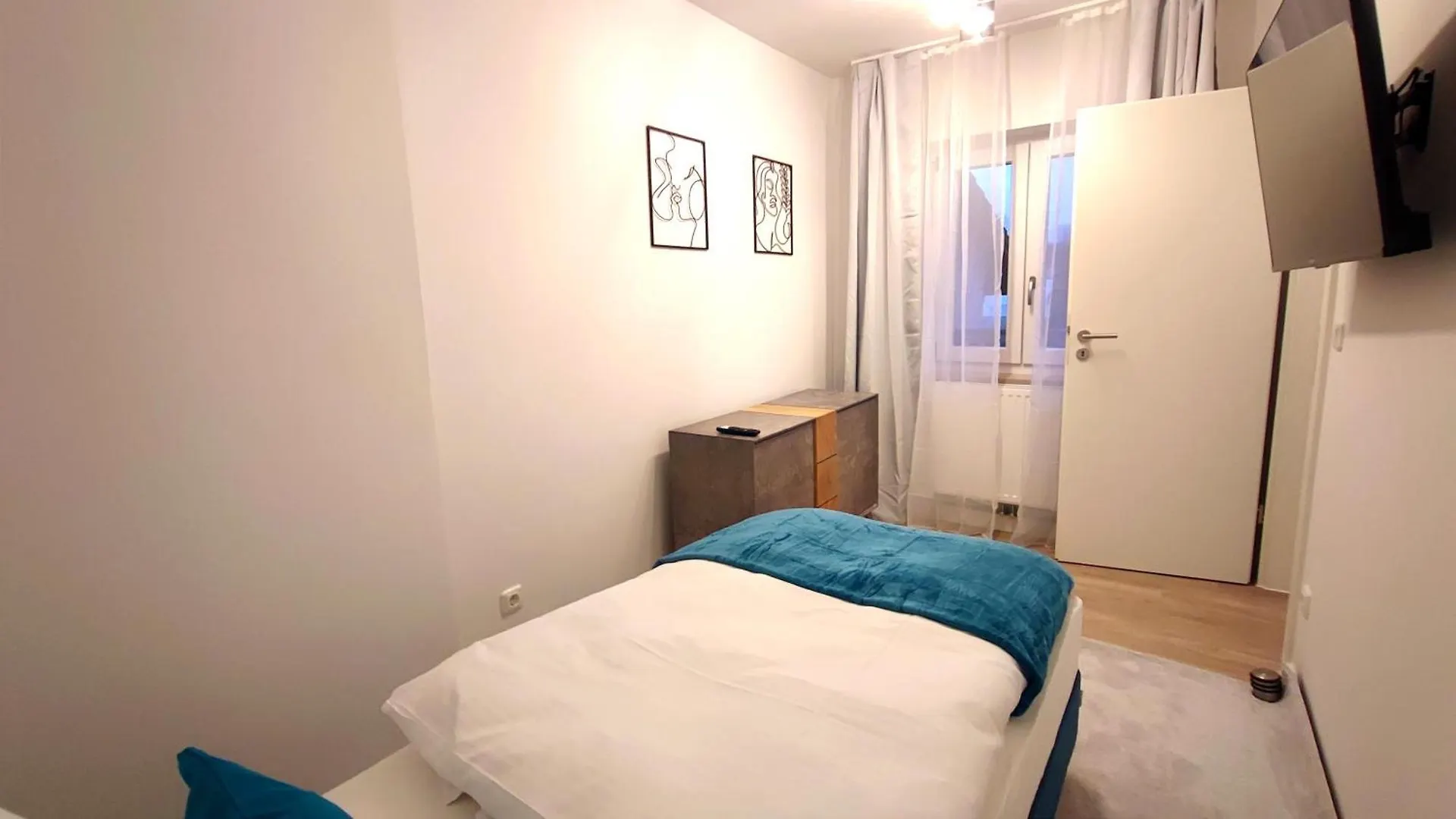 Homely Stay - Urban Oasis Apartments Moosburg an der Isar